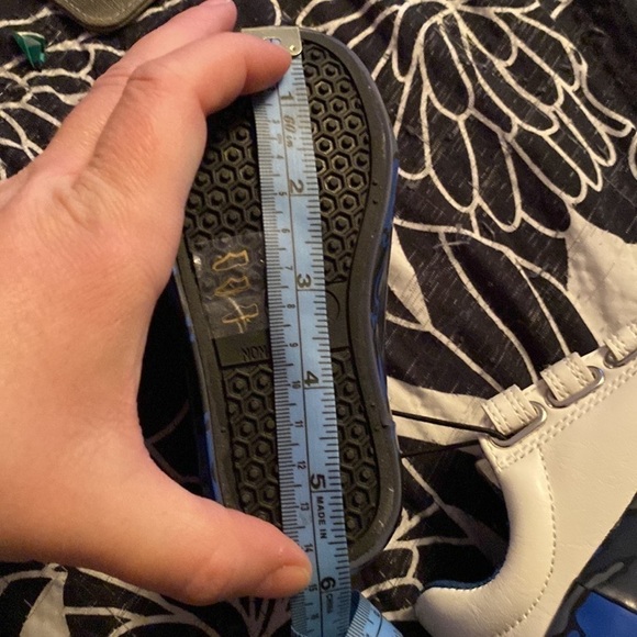 George White Sneakers with Camouflage Edge/ Non Marking (Size 6) (NWOT) - Picture 8 of 8